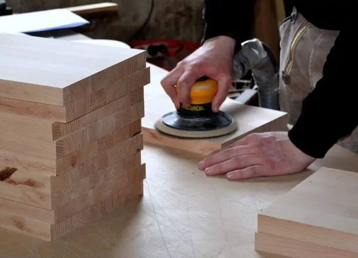 How to Make a Biscuit Joint with a Router
