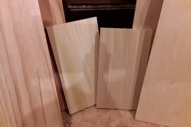Intarsia Wood