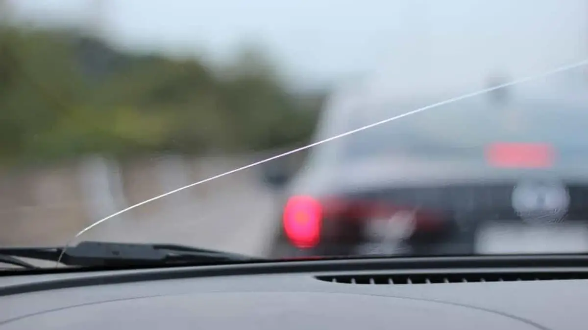 cracked plexiglass windshield